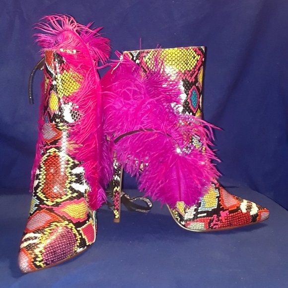 AZALEA WANG KILLER ON THE MOVE STILETTO BOOTIE IN MULTI - Picture 7 of 7